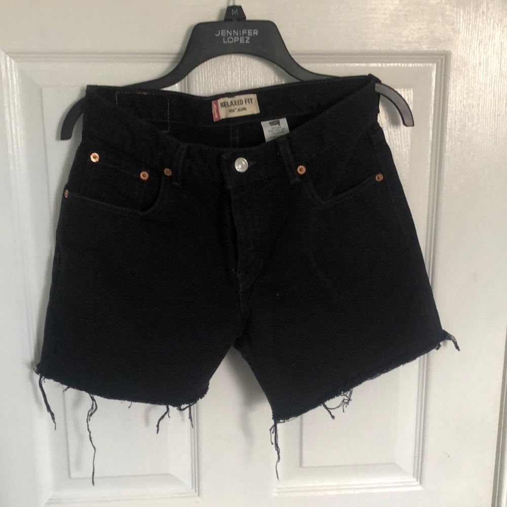 cut levi’s jean shorts